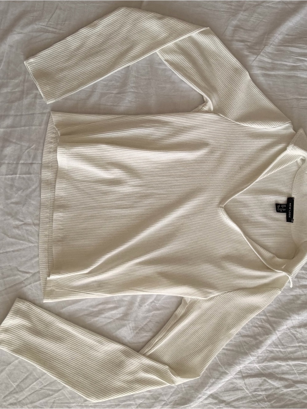 New Look Cream Ribbed V-Neck Long Sleeve Sweater